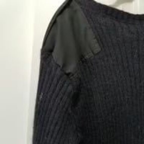 Brigade quartermasters 100% wool wooly pully v neck size 48 vtg READ - Picture 7 of 8